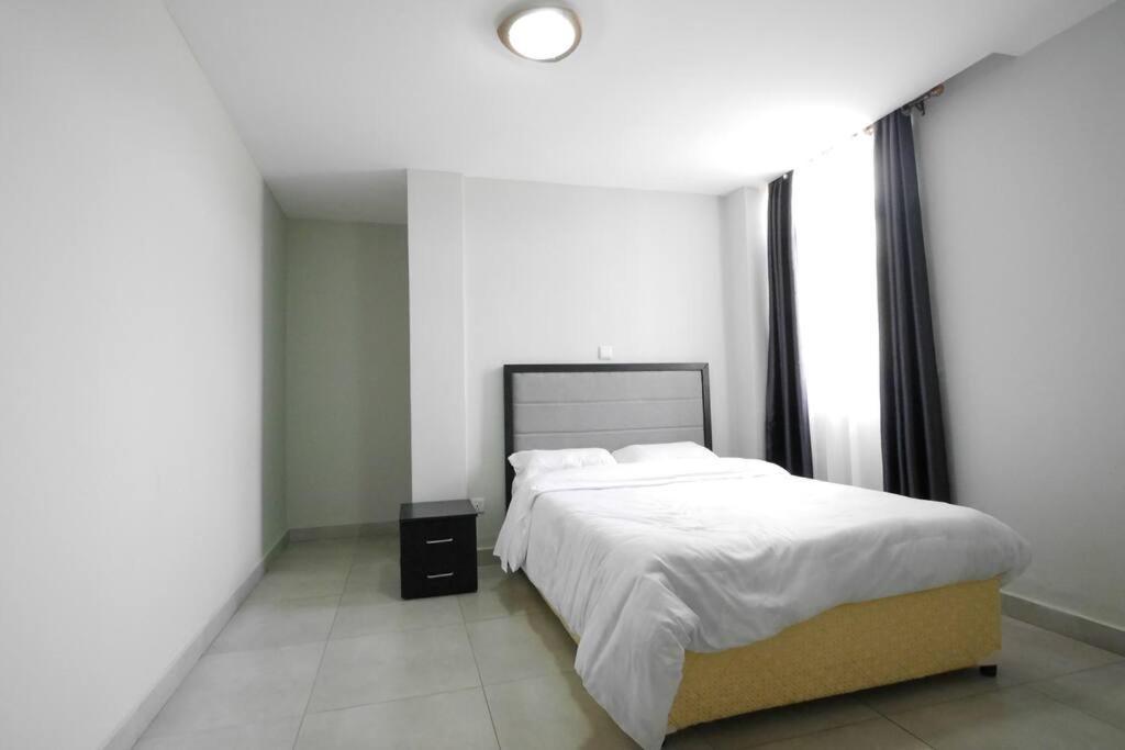 Ultra Modern Apartment In Nyarutarama Kigali Eksteriør bilde