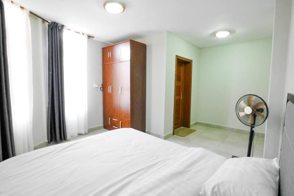 Ultra Modern Apartment In Nyarutarama Kigali Eksteriør bilde